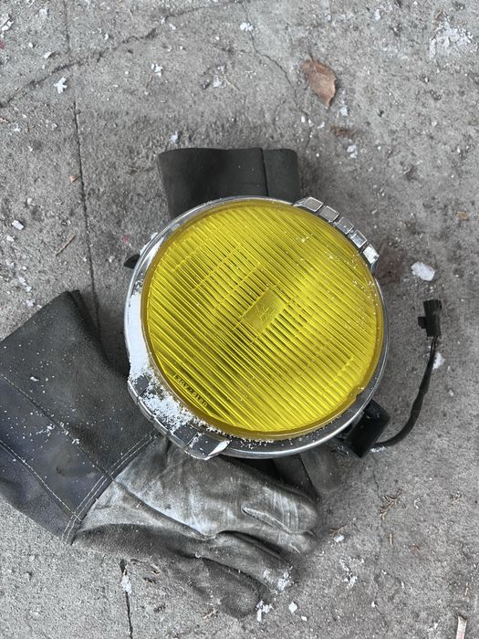 Противотуманка от Mitsubishi