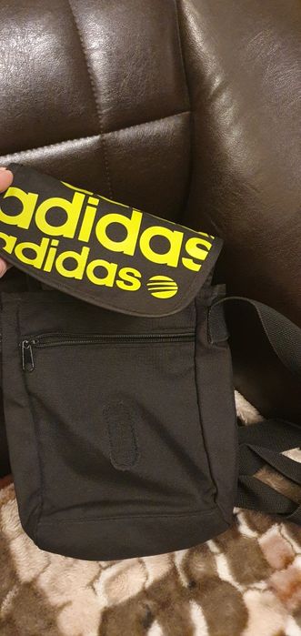 Geanta umăr/gentuța Adidas NEO
