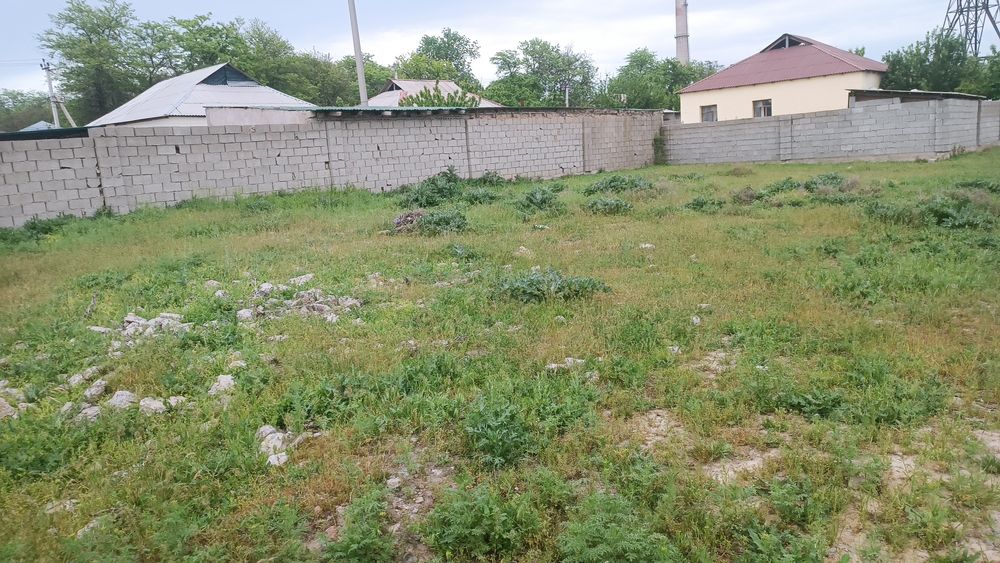 Земельный участок