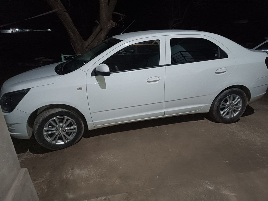 Chevrolet Kobalt sotiladi