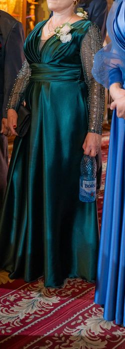 Vând rochie de seara