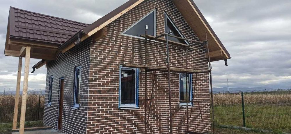 Panouri termoizolante klinker – fațadă premium, montaj rapid