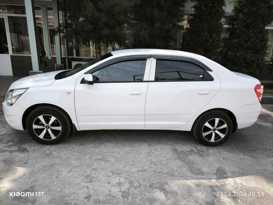 Chevrolet Cobalt 2024 — 4