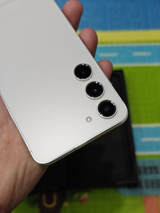 Samsung S23 256Gb 5G идеал