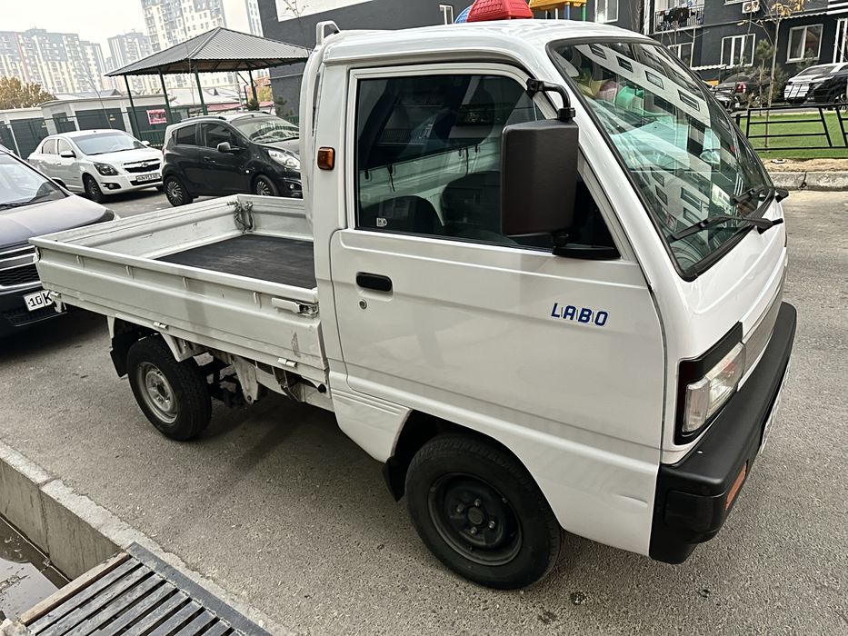 Labo 2023 holati yaxshi benzenda yurgan