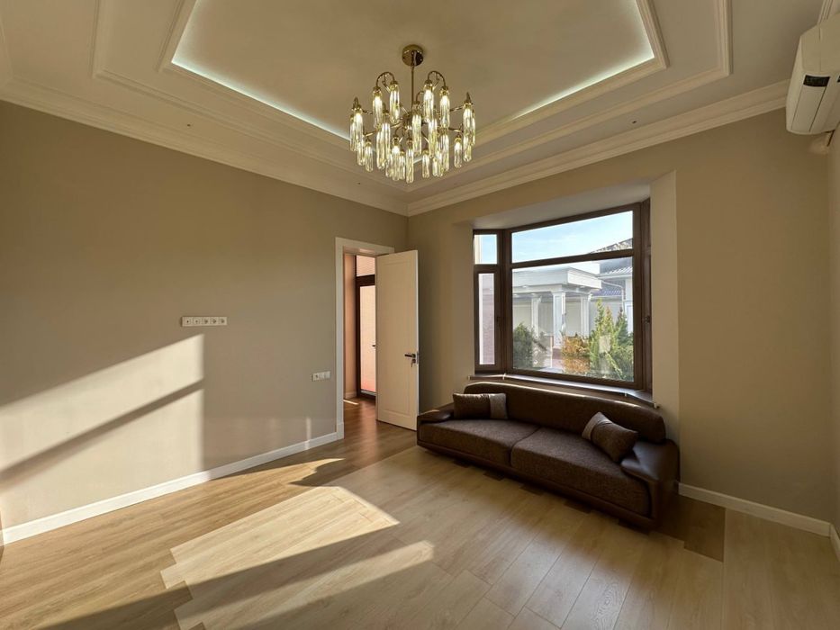 N6730 Yunusobod tumani Islomobod Zenit 7.3 sotix