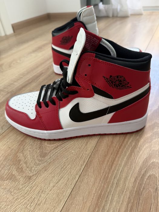 Jordan 1 Chicago (Marimea 45)