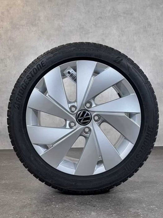Jante NOI R17 Golf 7/8,Passat,Troc,Octavia, Audi A3/A4 205 50r17 IARNA
