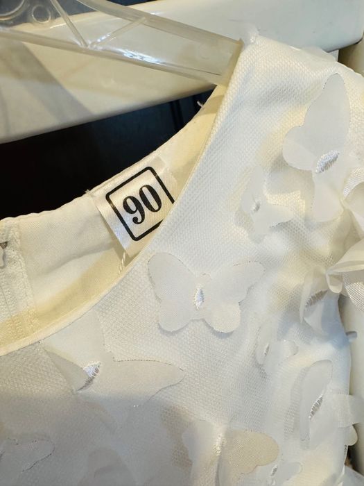 Продам платье для девочки в идеальном состоянии!!!