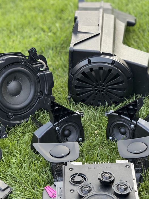 Sistem sunet Bang & Olufsen pentru Audi A7  FL  boxe B&O Audi amplif