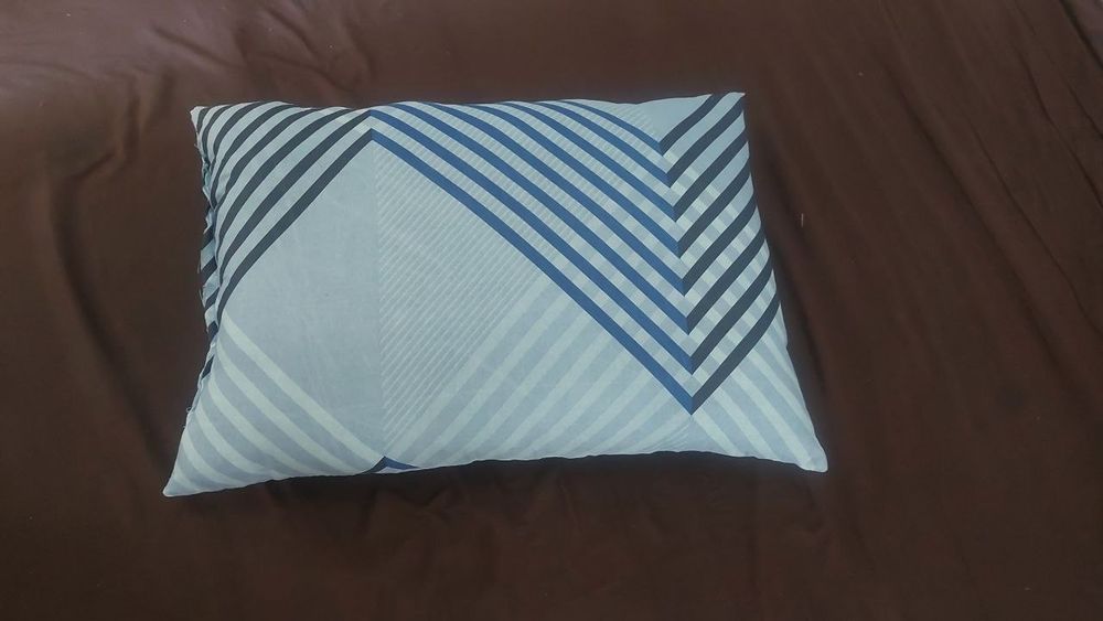 Ko'rpa ko'rpacha yostiq matras to'shak tushak