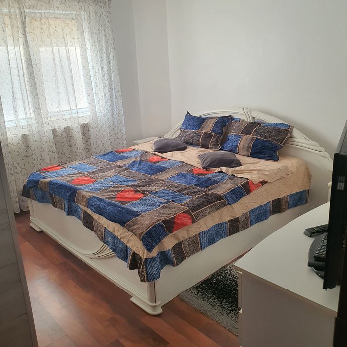 Ap 3 cam decomandat  de inchiriat