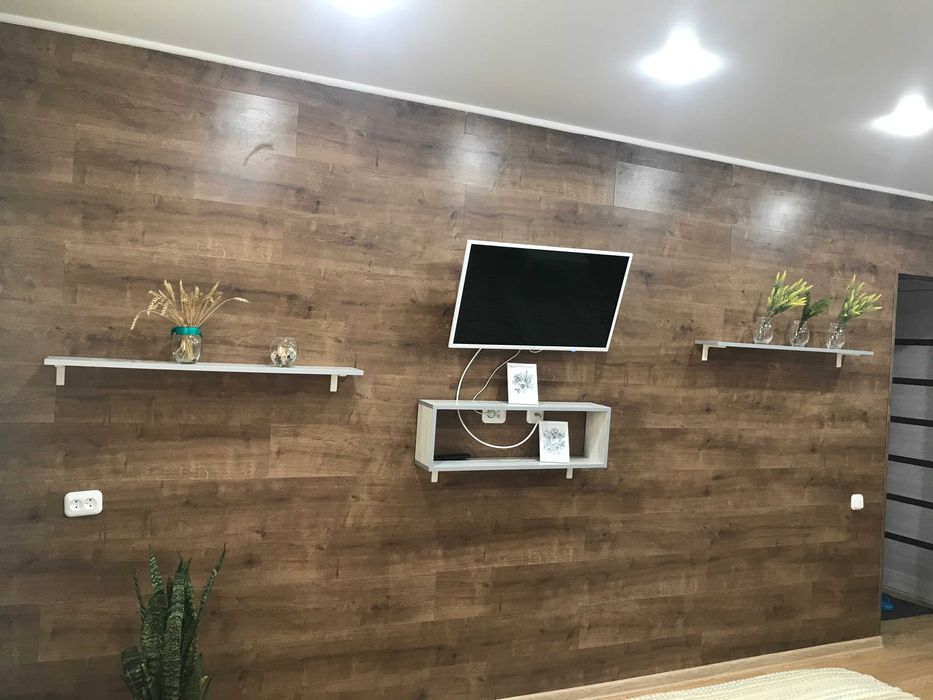 в центре ! час , день,ночь, сутки