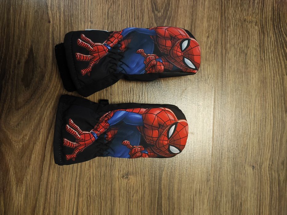 Mănuși baieti 5 ani H & M