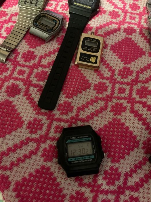 ceasurii casio originale cateva modele!