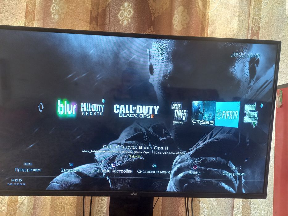 PS3 slim ideal holati proshivka bo"gan o'yinlari bor 2 djoystik bor.