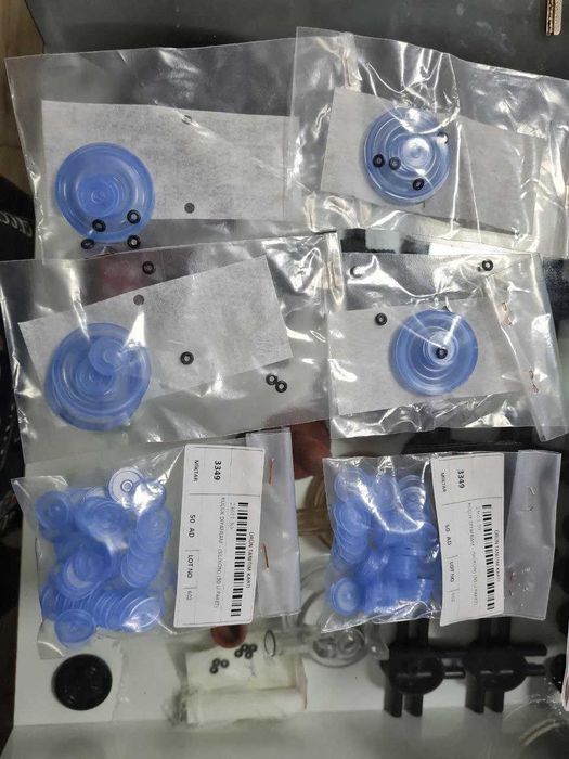 Запчасти и прочие вещи для фермерских хозяйств