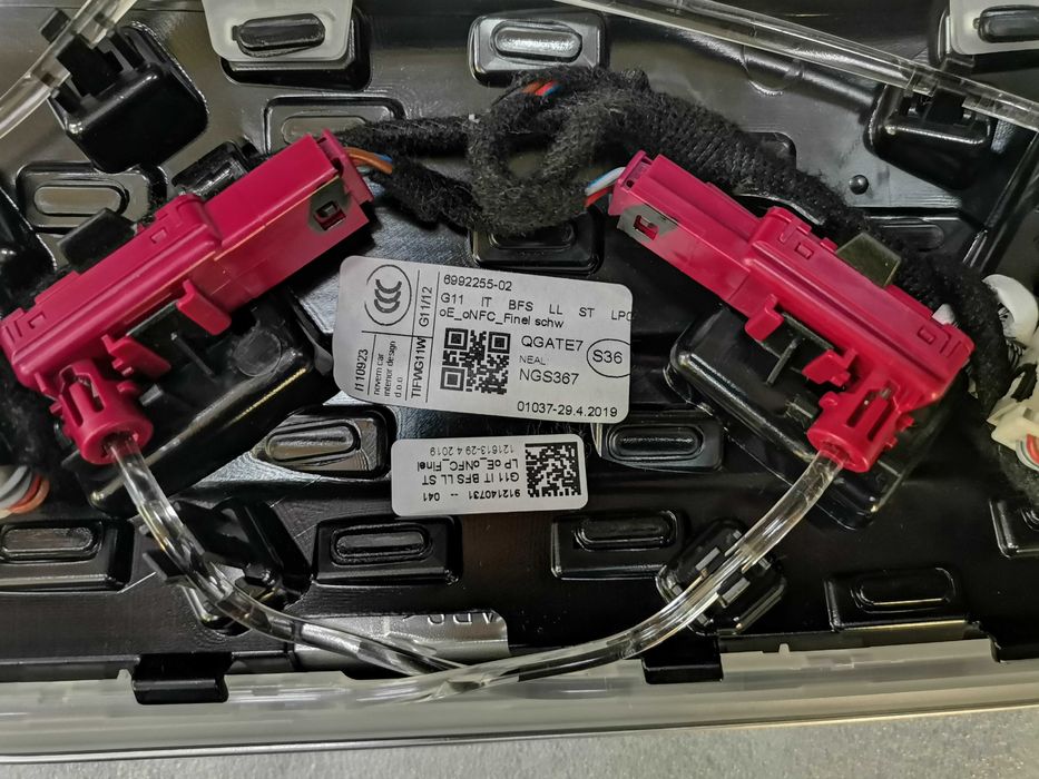 Лайсни Табло BMW G11 G12 Facelift Touch Ambient Fineline Schwartz