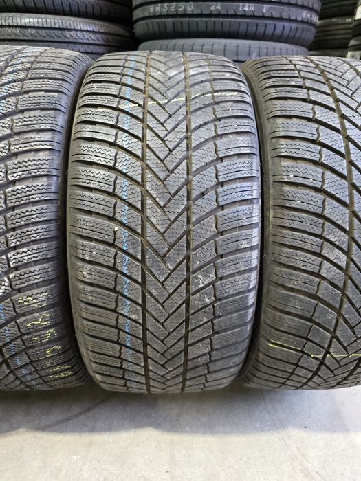245/40/19 BRIDGESTONE 4бр