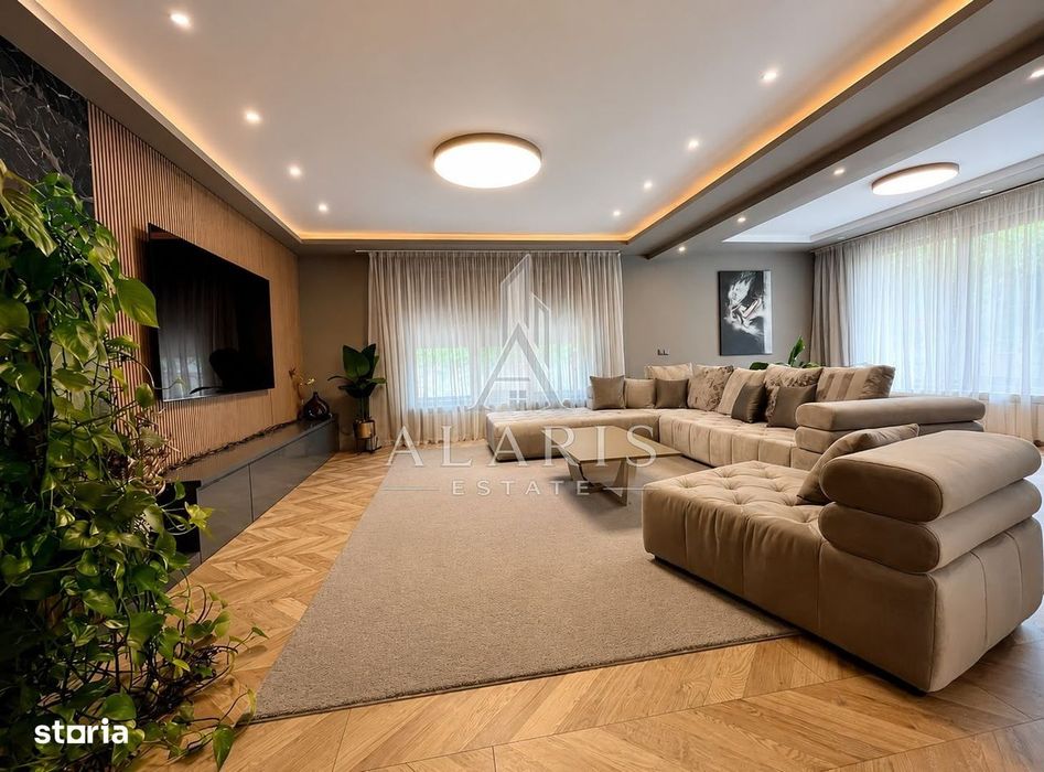 Casa de lux cu 5 camere, 5 bai, in zona Lipovei