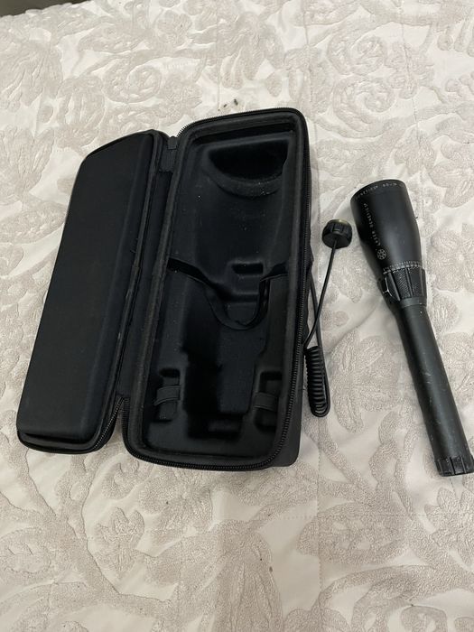 Vând lanterna laser genetics culoare verde