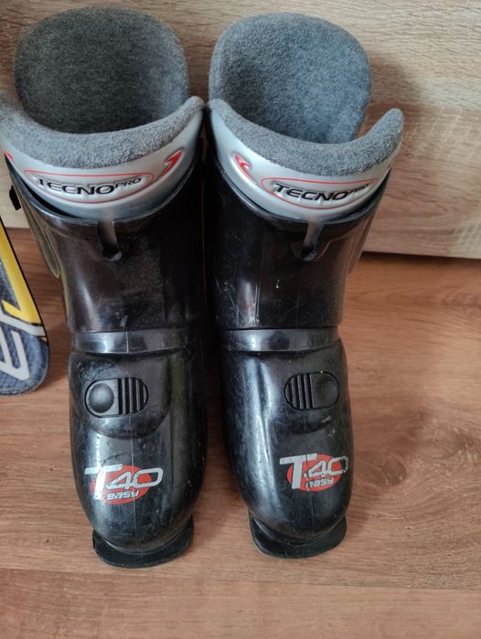 Vand clapari si skiuri copii  - marime 34 35