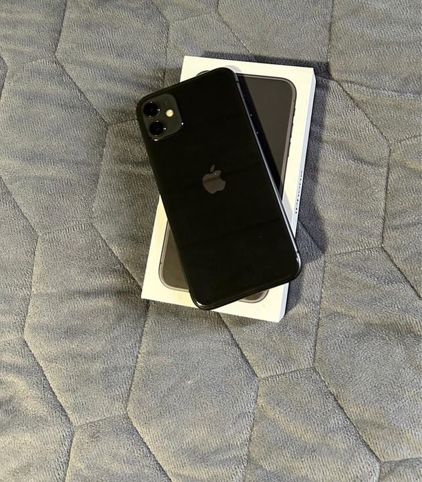 Iphone 11/128.      .