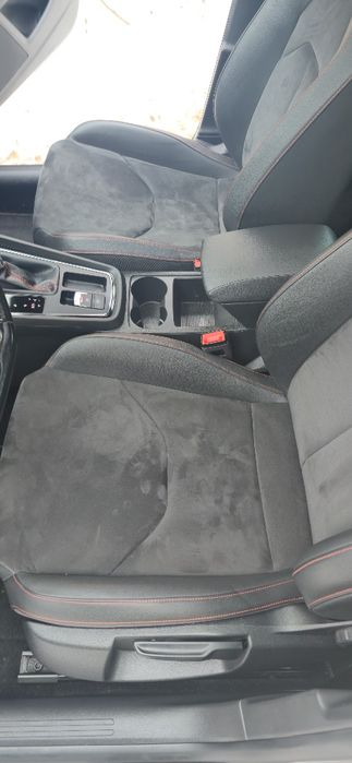 Seat  Leon  1.5  TGI benzina si  gaz natural comprimat CNG  Cosum 3.5