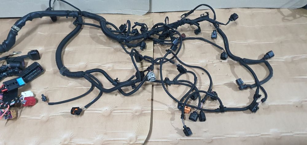 Instalatie electrica cablaj motor 2.0 tdi audi a4 b8 audi a5 audi q5