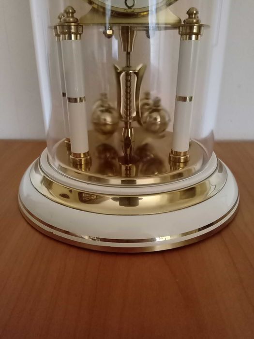 Настолен часовник с колба SCHATZ