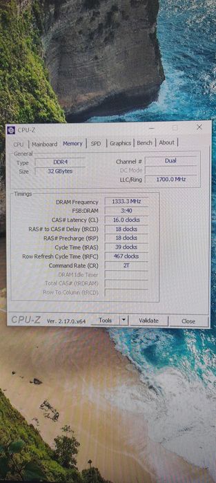 Гейминг компютър + пълен сет периферия – готов за игра