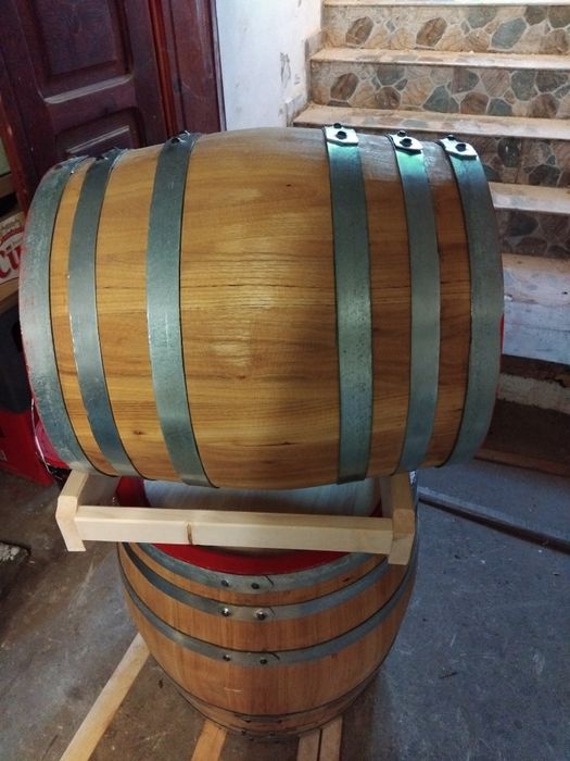 Butoaie din lemn!