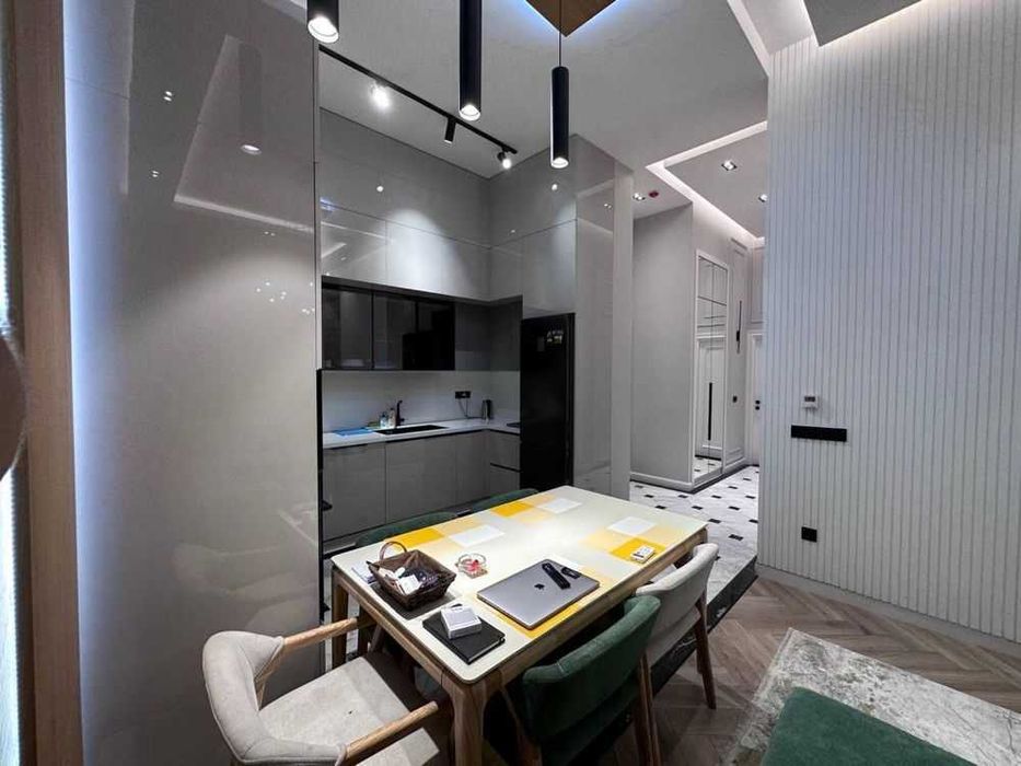 Сдаётся квартира дуплекс в новостройке Голден хауса ул.Мукумий