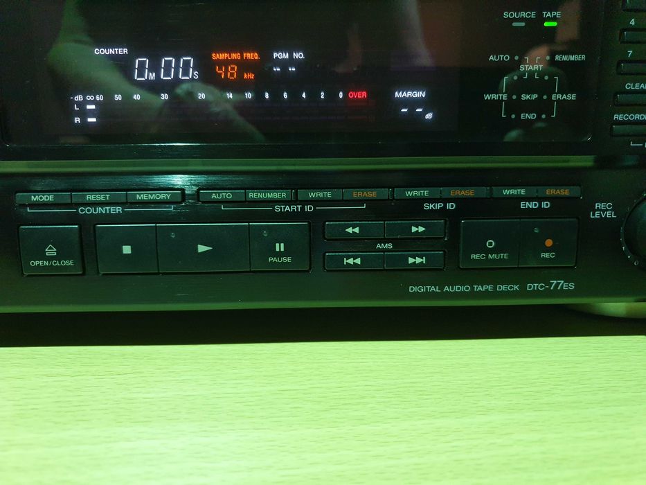 Sony Digital Audio Tape DTC - 77ES