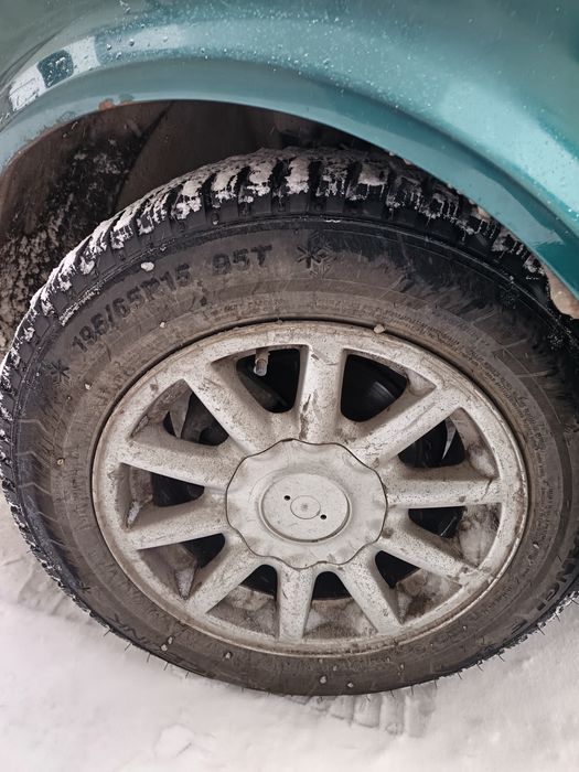 Ауди титанка с резиной