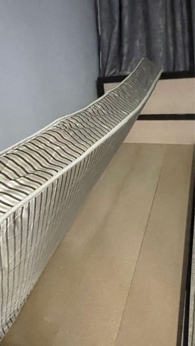 кровать односпальная