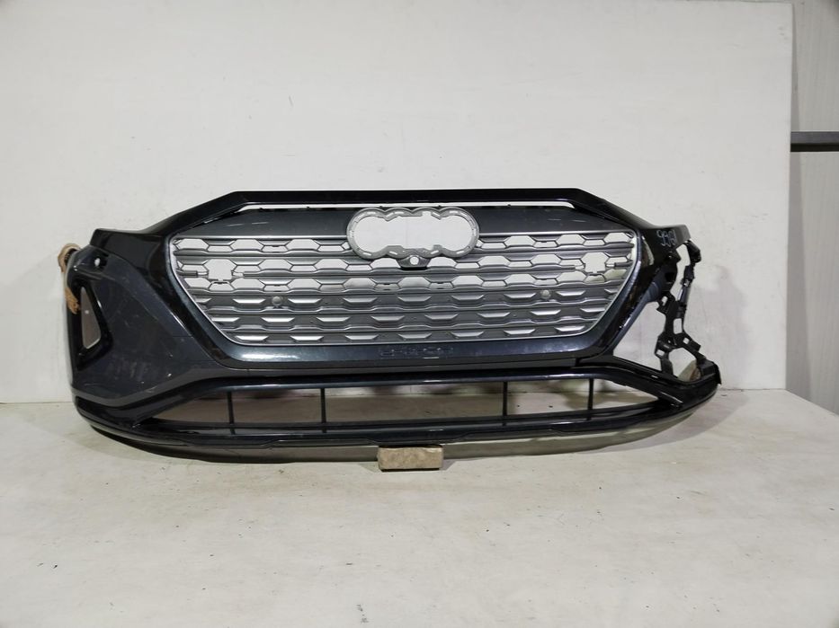 Bara fata Audi Q8 E-Tron, 2022, 2023, 2024, 2025, cod origine OE 4KE807438H. 9961