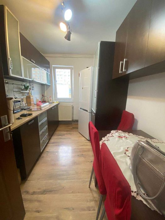 Apartament 2 camere de inchiriat