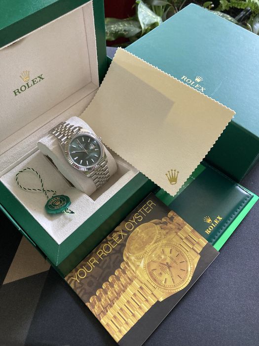 Rolex Datejust 41 green dial