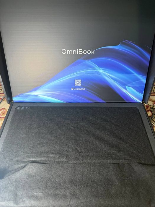 HP OmniBook X Flip 16