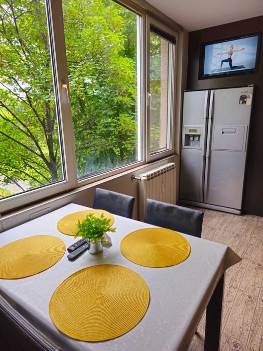 Апартамент за нощувки в кв. Младост 1 до метростанция.