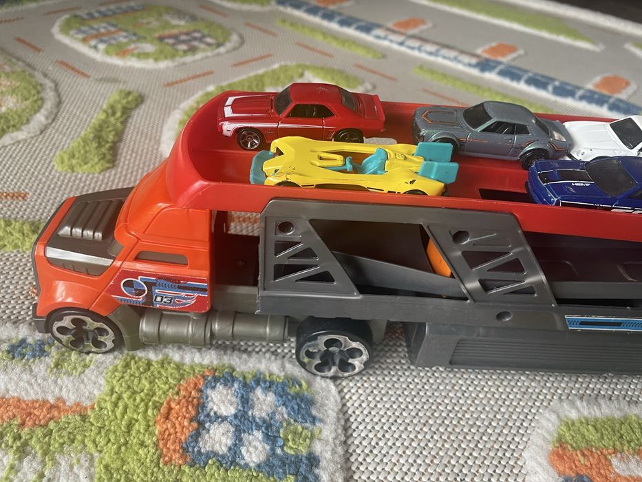 Hot Wheels автовоз изтрелвач