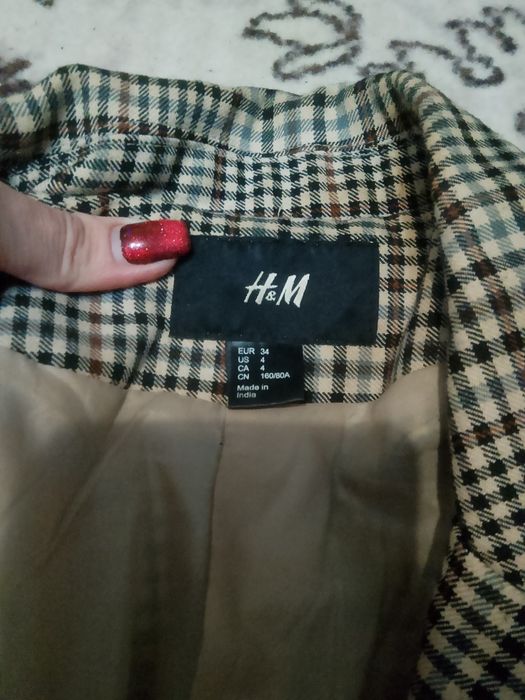 Пиджак фирмы H&M