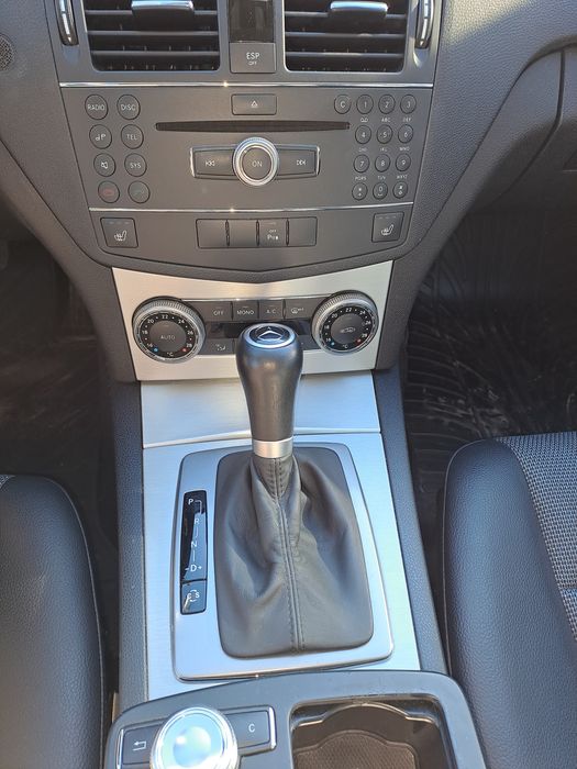 Мерцедес /2010г/ Компресор/Газ-бензин/ нова верига