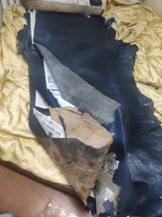 Шкуры коровьи черные