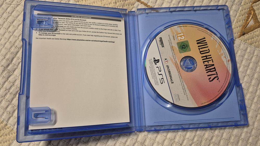 Игры PS3, PS4, PS5 и подставка PS5