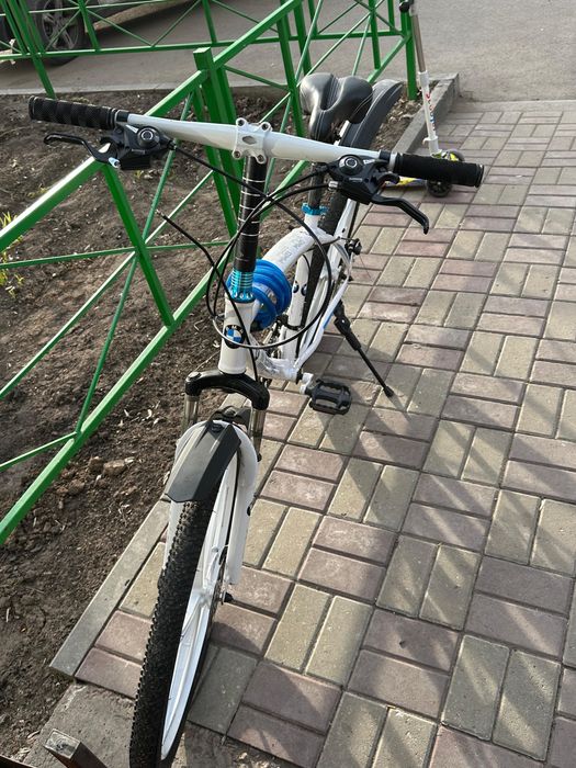 Велосипед bmw