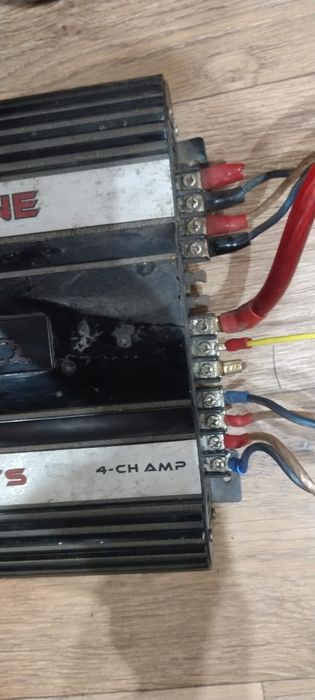 Продам усилитель звуковой