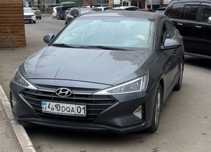Hyundai Elantra 2019 г.в.