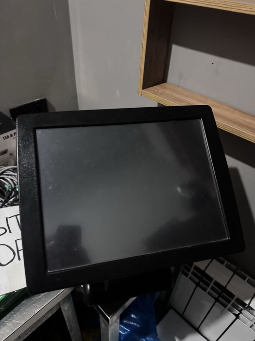 Продам моноблоки  и принтеры